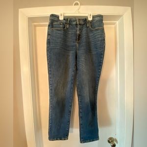 Universal thread straight jeans